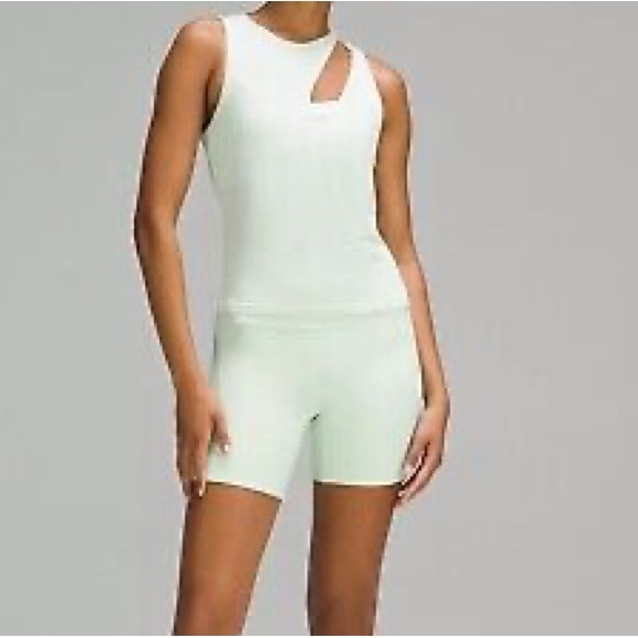 lululemon athletica Tops - NWT LULULEMON CUT OUT YOGA TANK